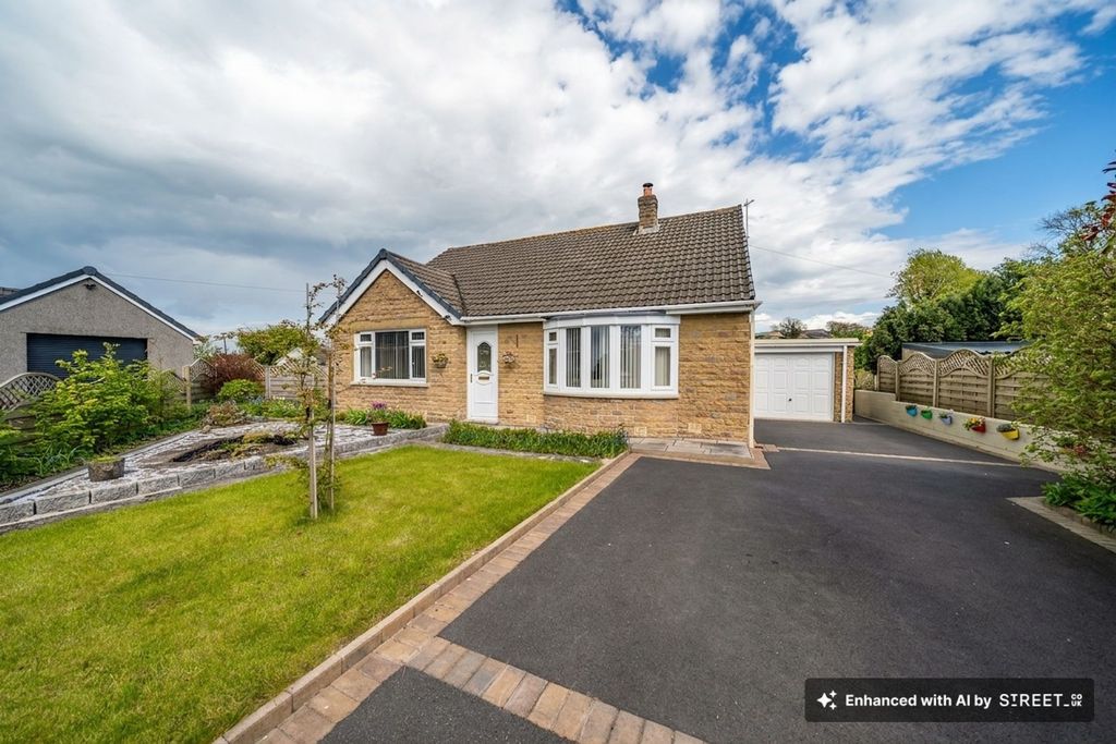 Property photo 1 of 48