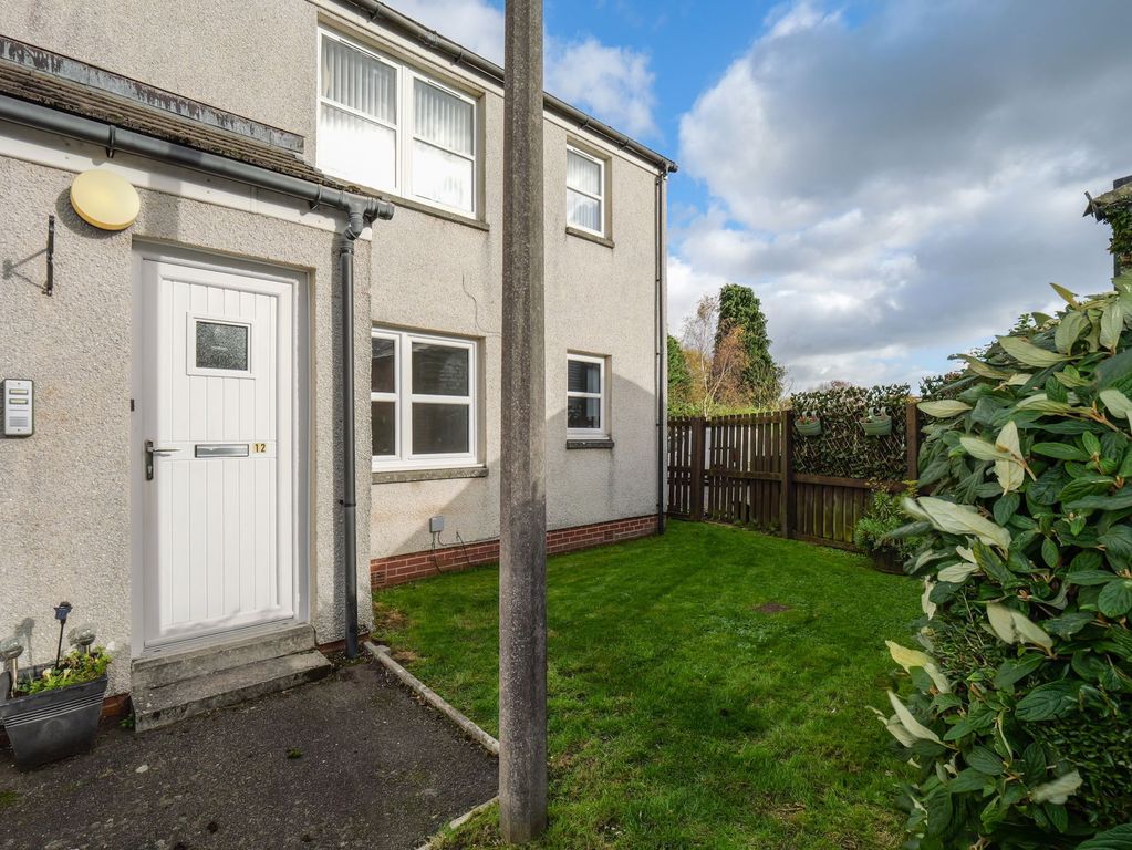 Property photo 2 of 20