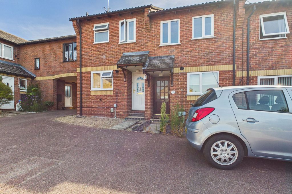 Property photo 1 of 8