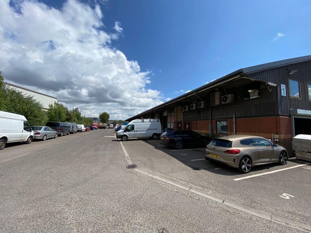 Property photo 2 of 15 Photo 7