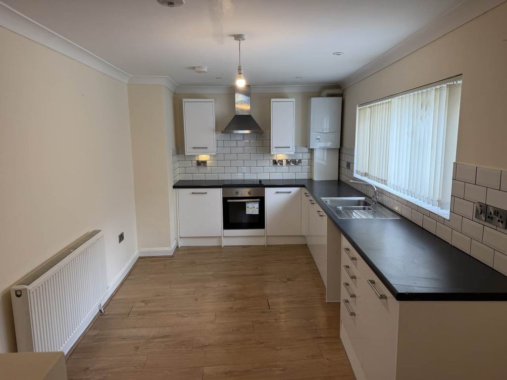 Property photo 1 of 7 Img_0599