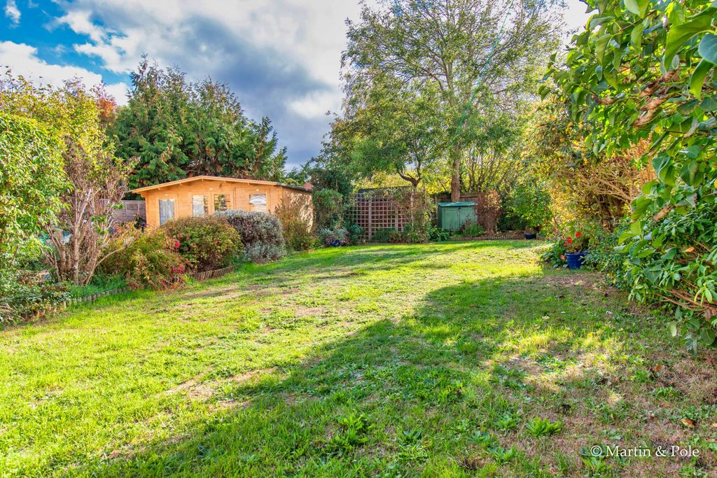 Property photo 2 of 15