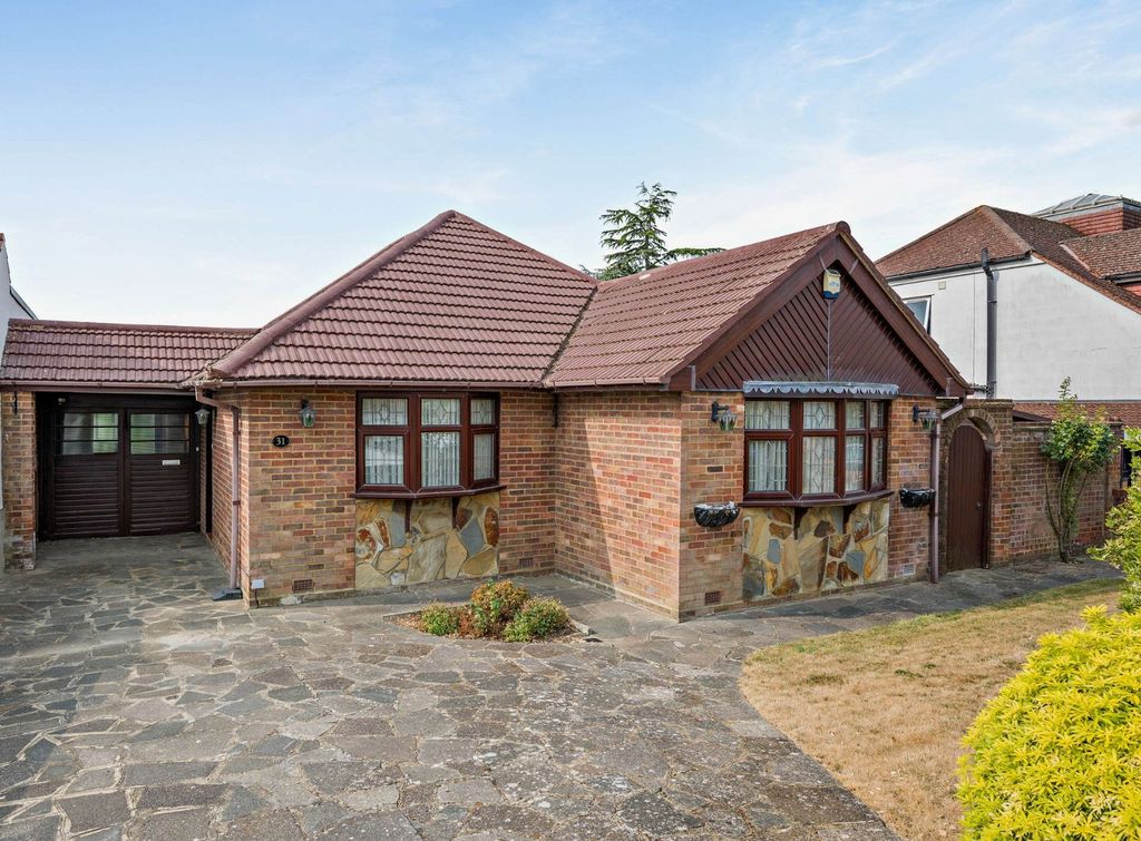 Property photo 1 of 17 Picture No. 02