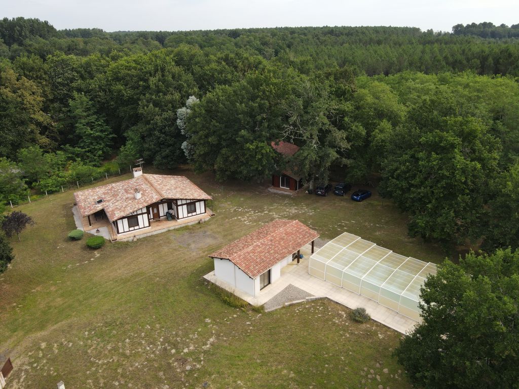 Property photo 1 of 22
