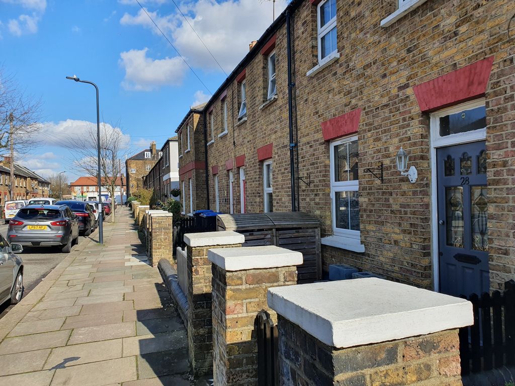 Property photo 1 of 14