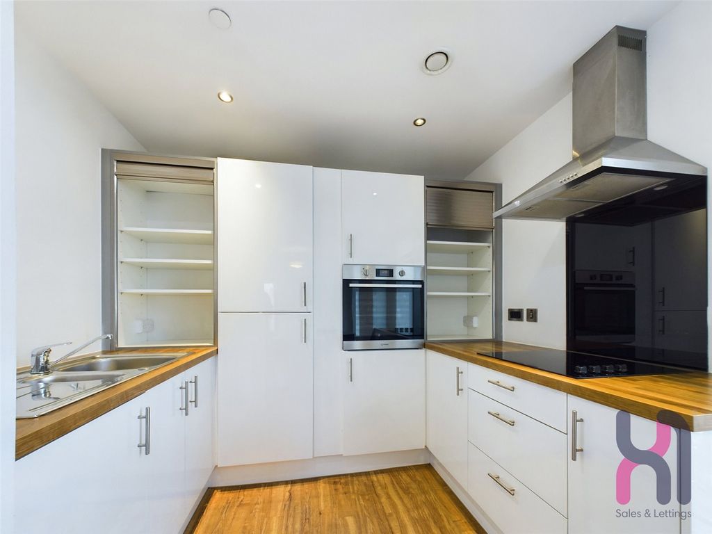 Property photo 3 of 12 Picture No. 06