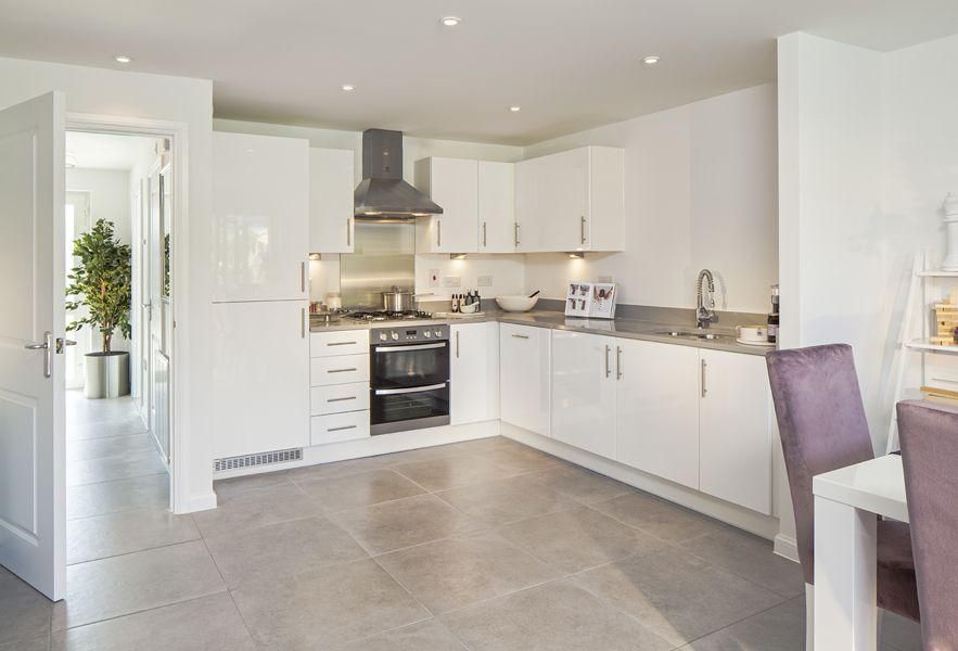 Property photo 2 of 9 Kitchen