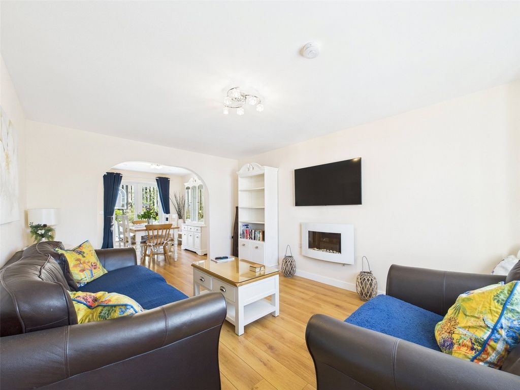 Property photo 2 of 18 Picture No. 07