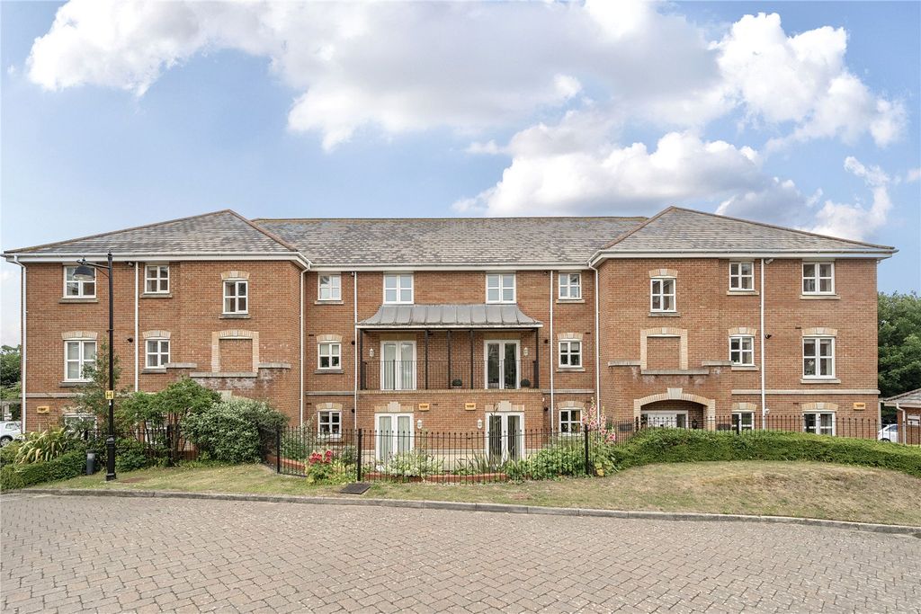 Property photo 1 of 15 Picture No. 01
