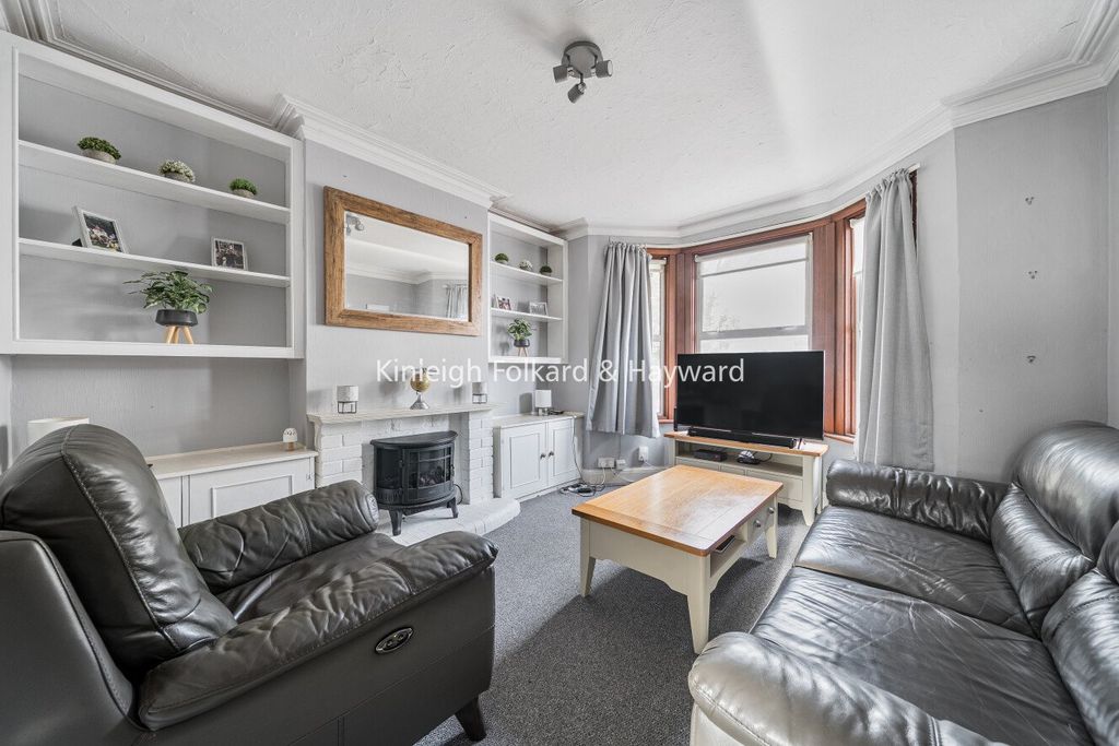 Property photo 2 of 20 Picture No. 15