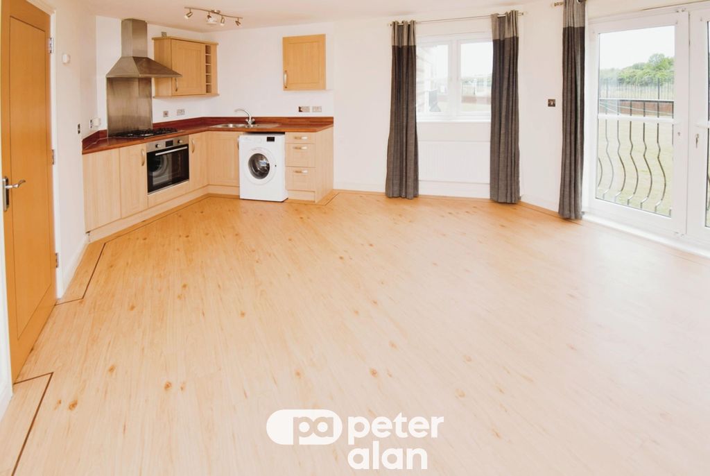 Property photo 3 of 9 Image