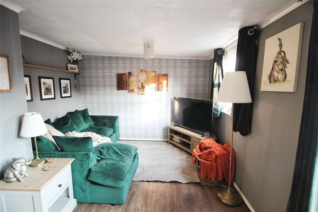 Property photo 2 of 9 Picture No. 03