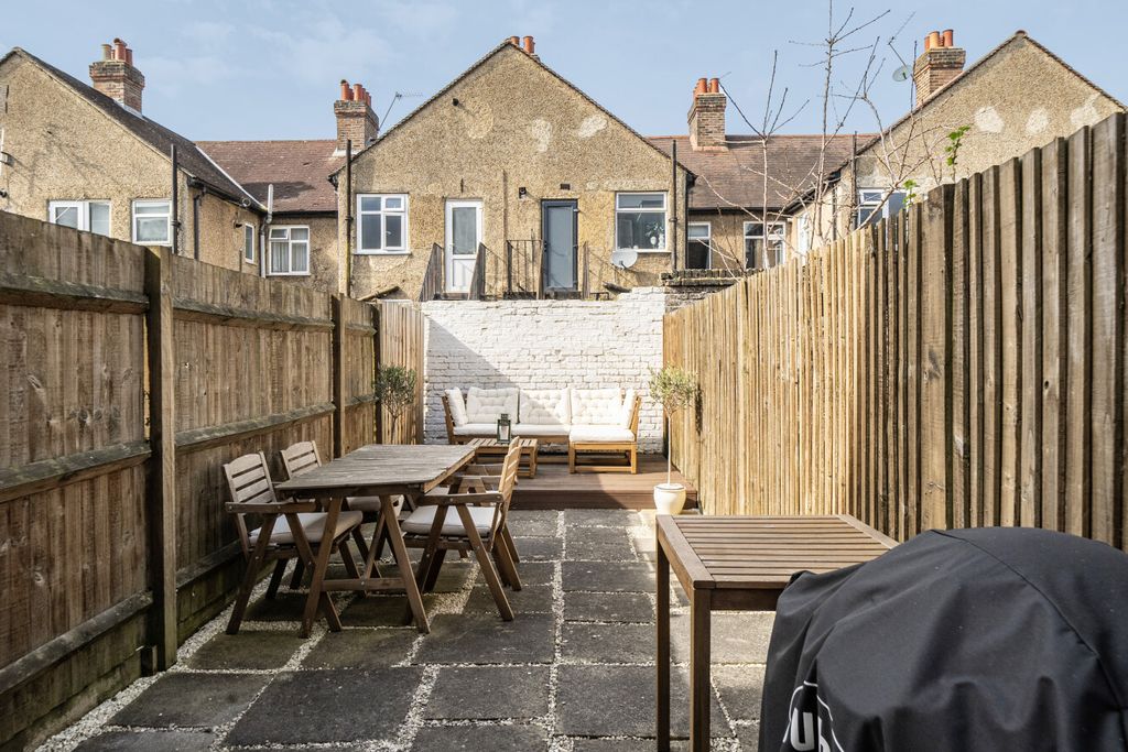 Property photo 3 of 14 1432583-3-69Bd4A1...