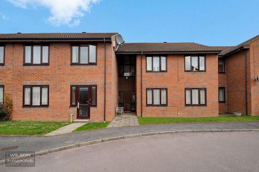 Property photo 1 of 14