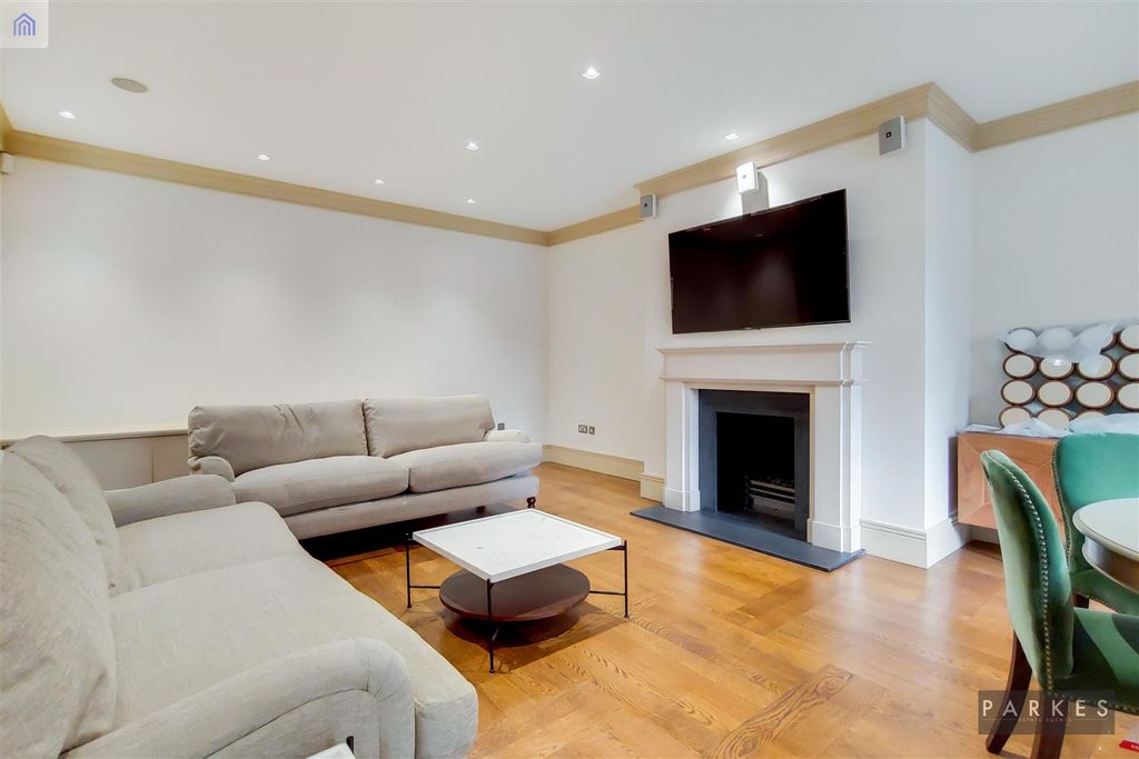 Property photo 3 of 15 Property Photo