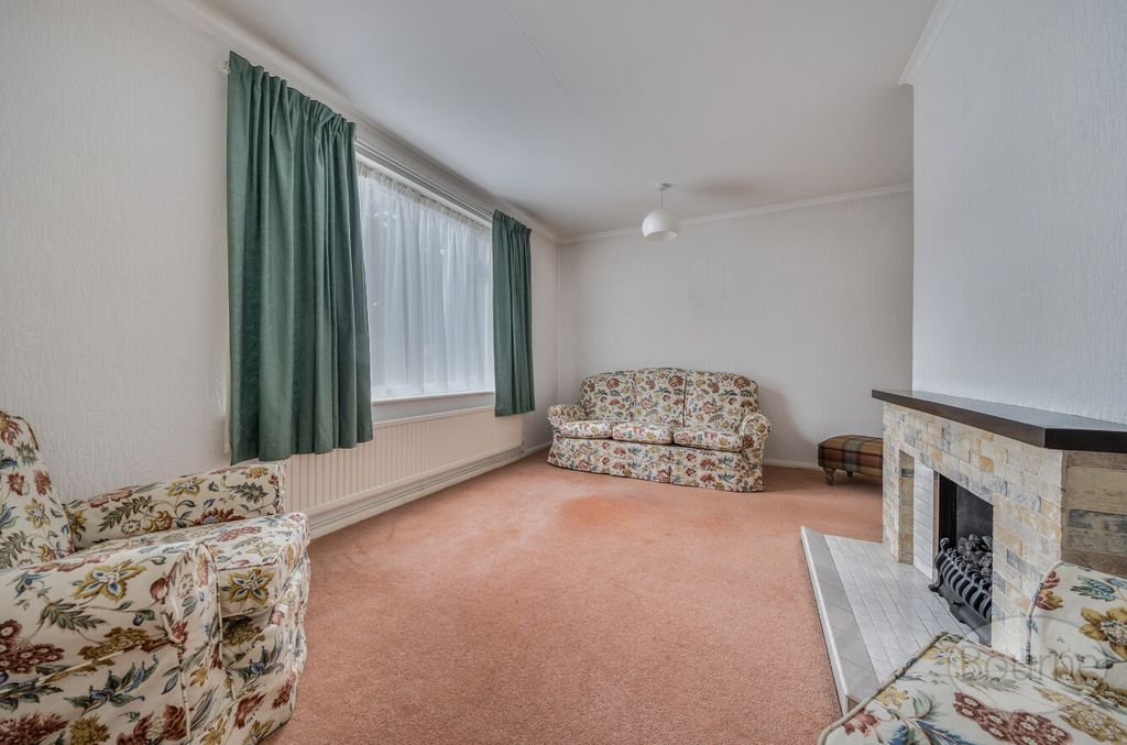 Property photo 3 of 21 c5c78735-A0d6-4E0...