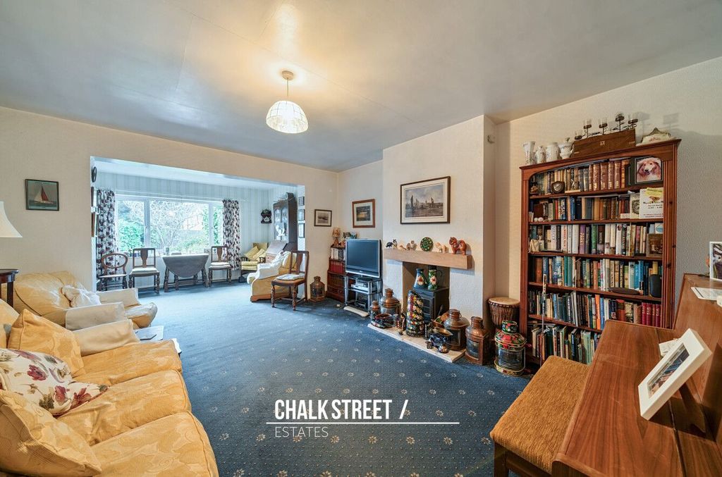 Property photo 2 of 15