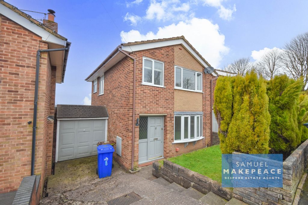 Property photo 1 of 20 Three Bedroom Link-Detached Property