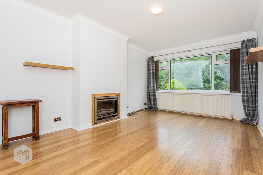 Property photo 2 of 17 Picture No. 04