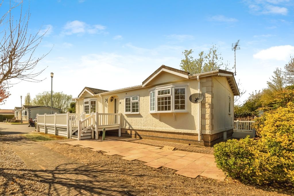 Property photo 1 of 17 Photo