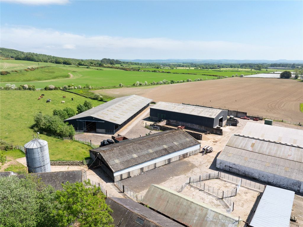 Property photo 2 of 16 Steading