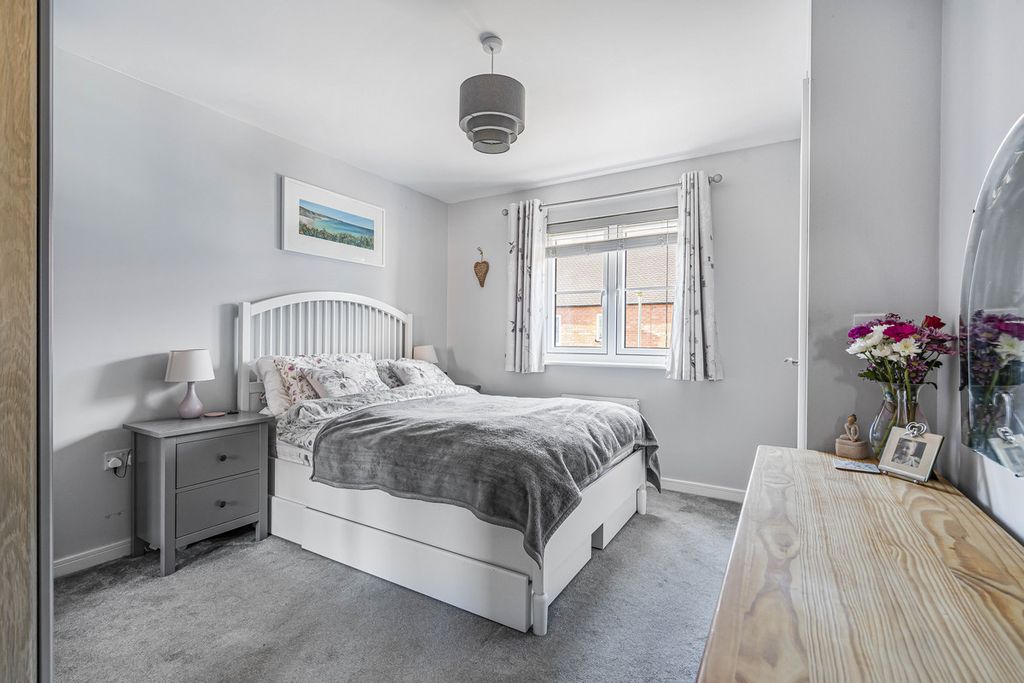 Property photo 3 of 30