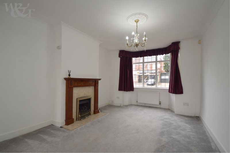Property photo 3 of 33 Photo 23