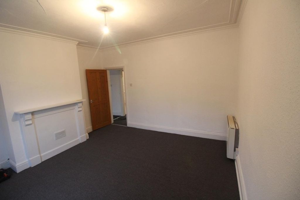 Property photo 3 of 6 3 (Living Room).Jpg