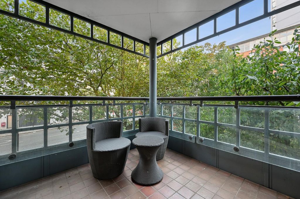 Property photo 3 of 12 Tec - 5 Finch Lodge - Balcony3 (1).Jpg