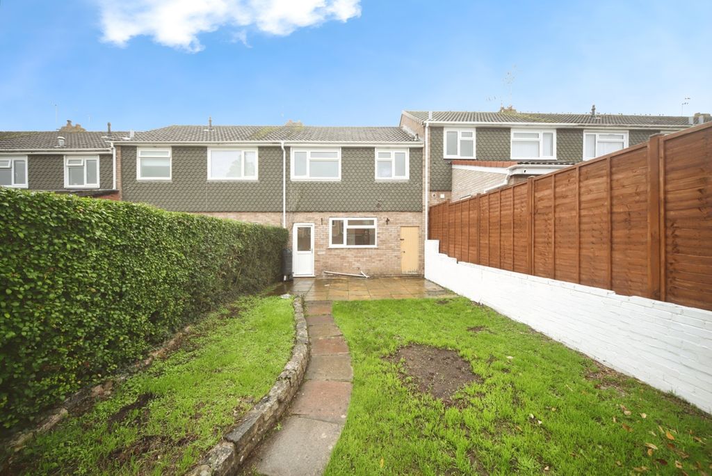 Property photo 2 of 16 Photo