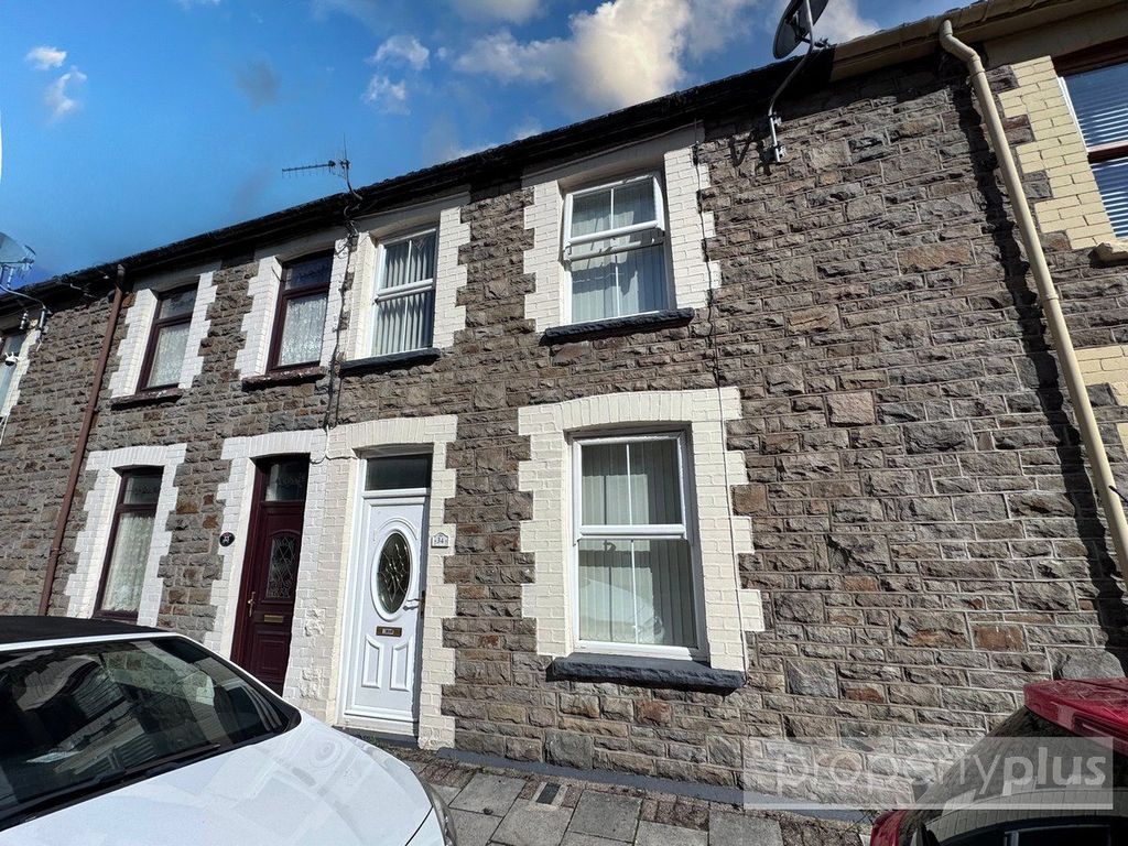 Property photo 1 of 12 Picture No. 01
