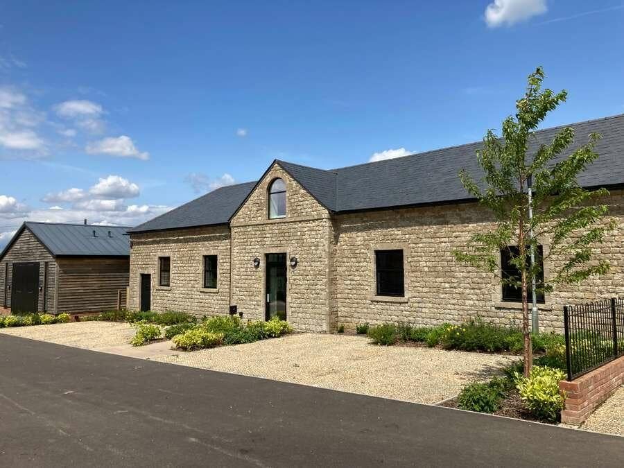 Property photo 1 of 3 3 The Saltings.Jpeg