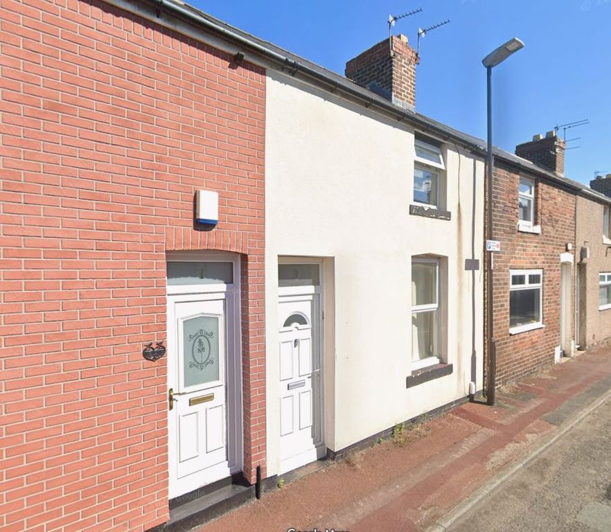 Property photo 1 of 3