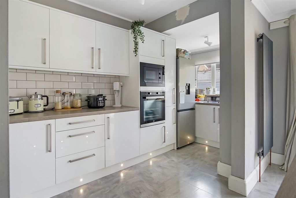 Property photo 2 of 14 Dsc05487.Jpg