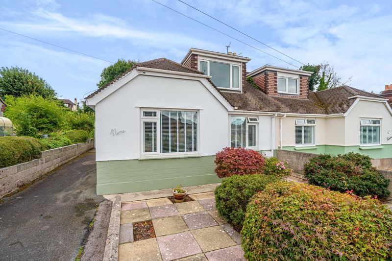 Property photo 1 of 16 Photo 6
