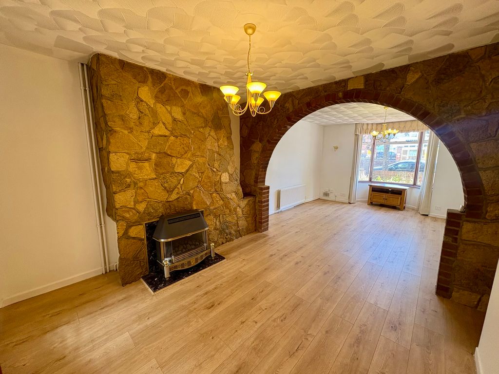 Property photo 2 of 9 Img_5947