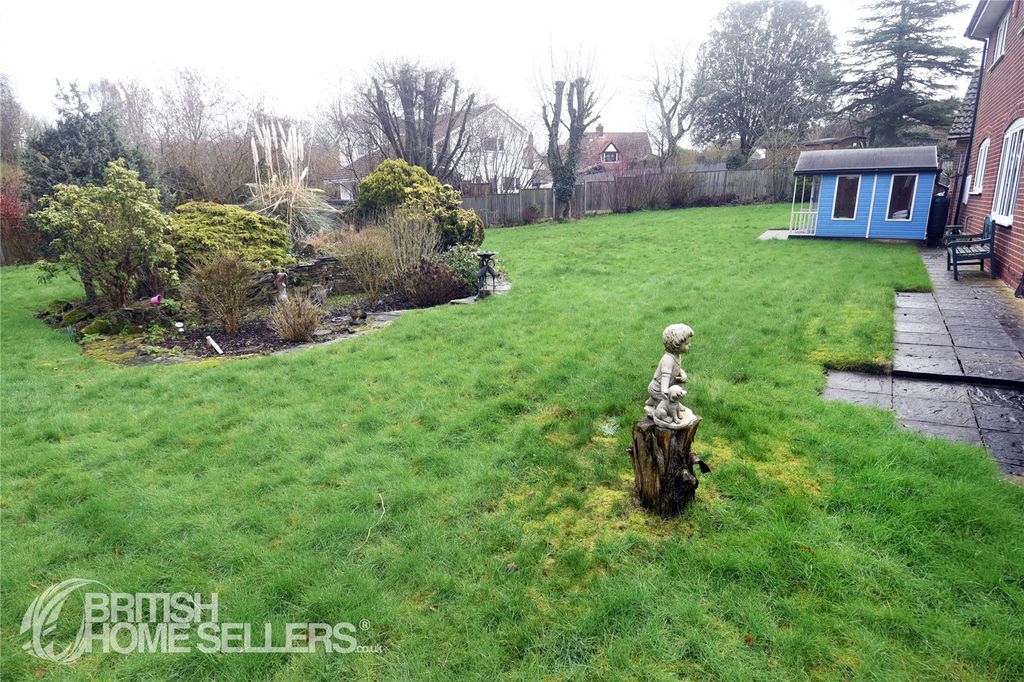 Property photo 2 of 17 Picture No. 09