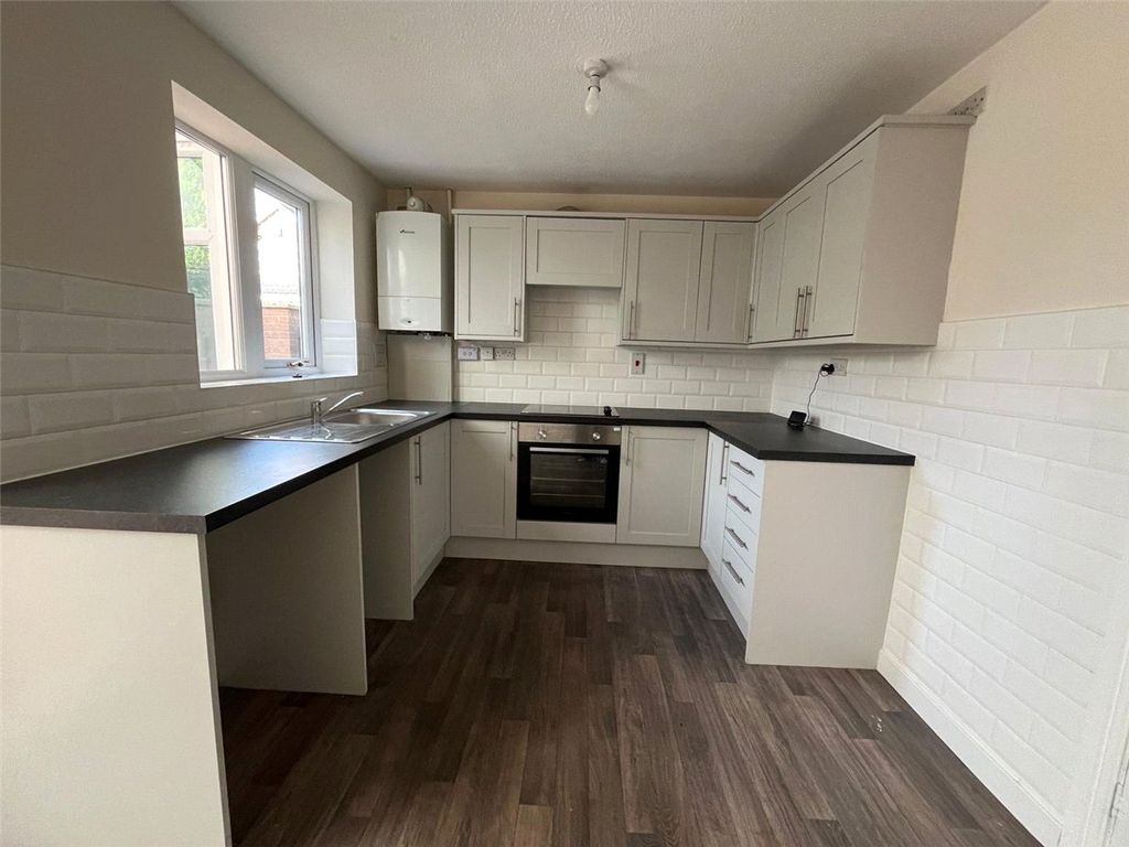 Property photo 2 of 14 2