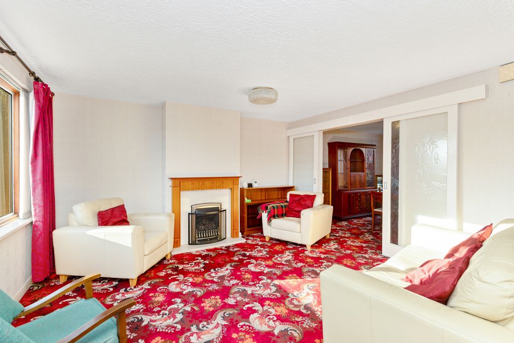 Property photo 3 of 19 Property Image 3