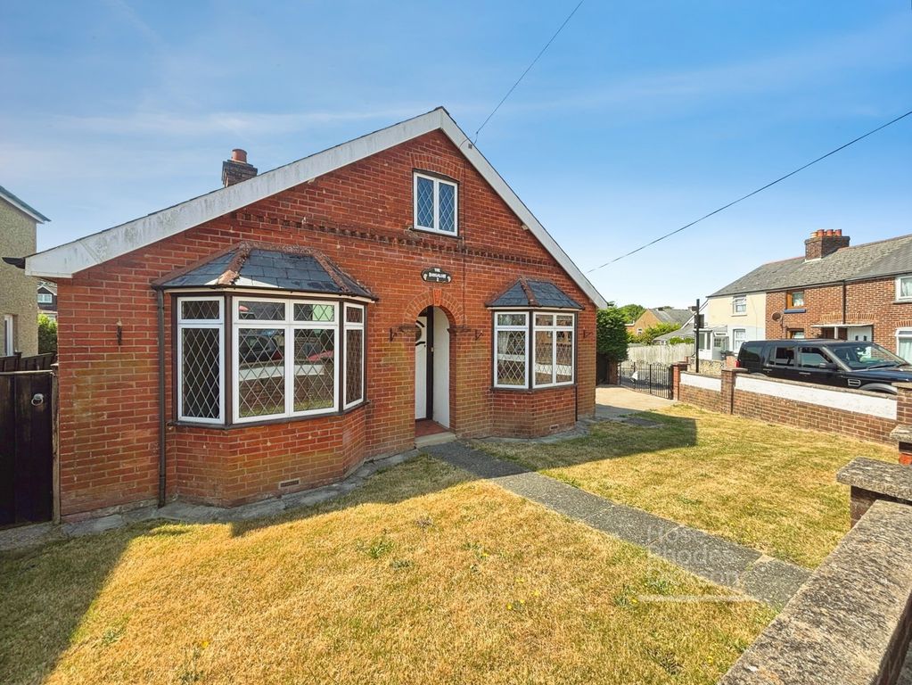 Property photo 1 of 13 Front