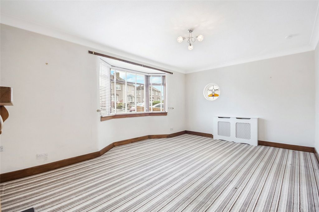 Property photo 2 of 34 Picture No. 04