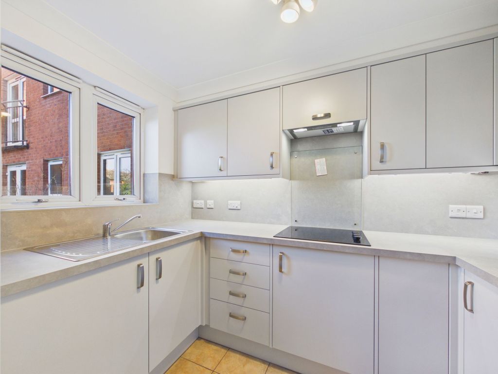 Property photo 3 of 14