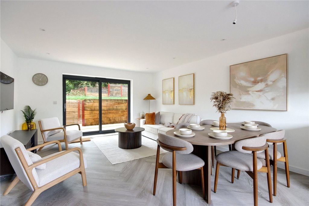 Property photo 3 of 15 Show Home Living