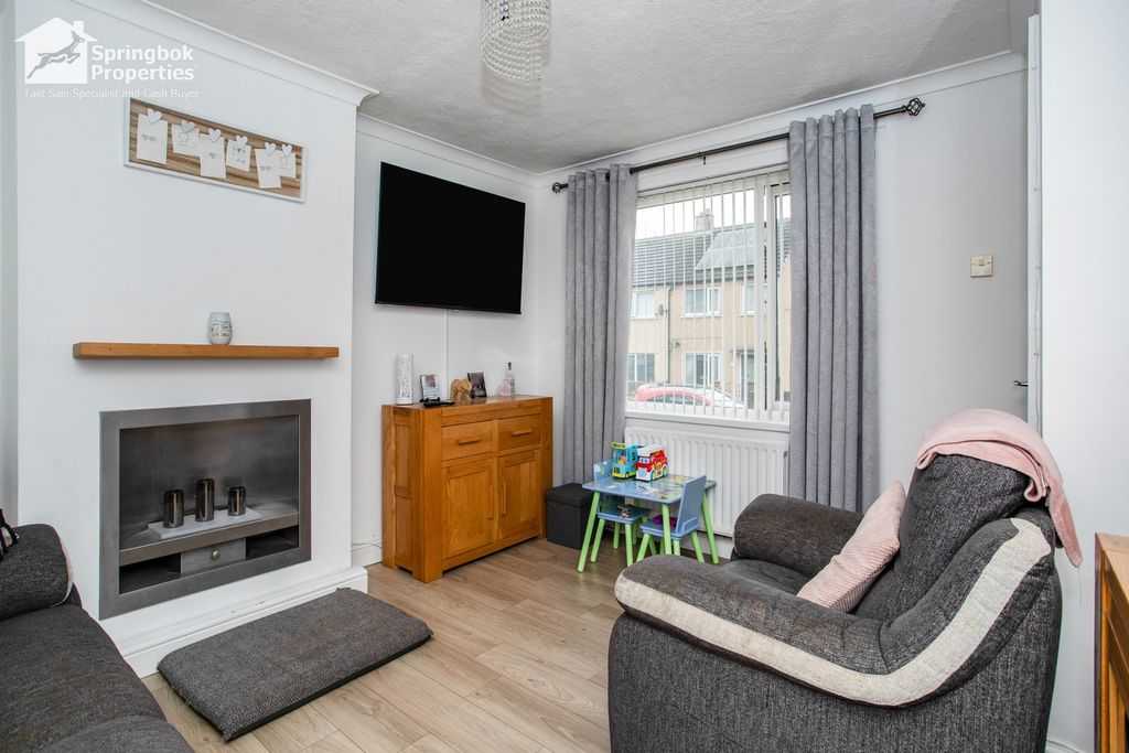 Property photo 3 of 15 2