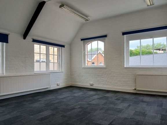 Property photo 1 of 8 20250610_104324 Main 002.Jpg