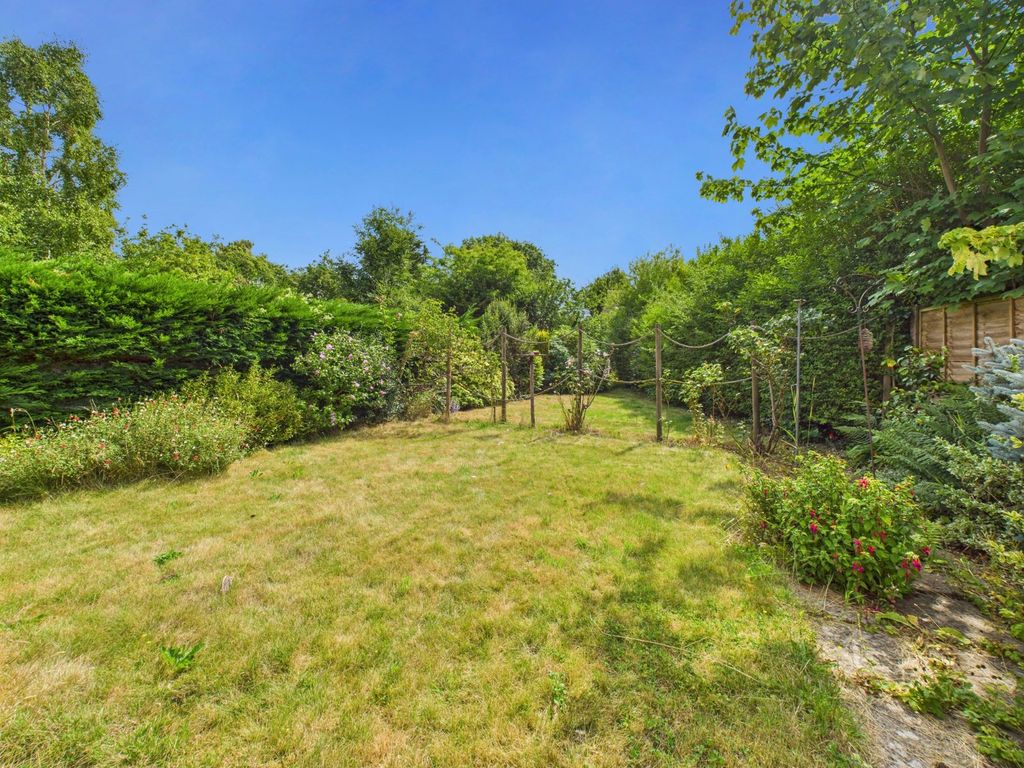 Property photo 3 of 15 Picture No. 32