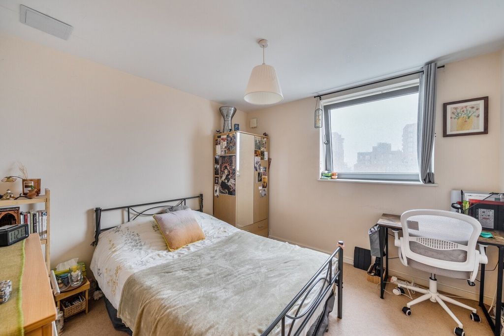 Property photo 3 of 12 Picture No. 10