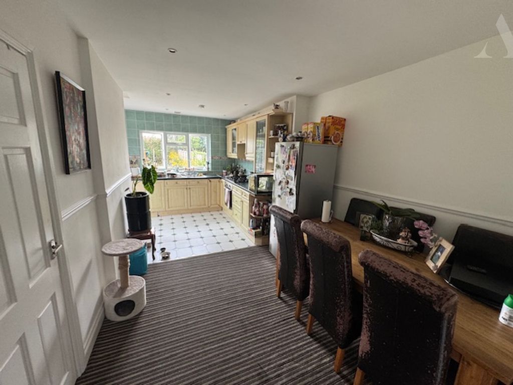 Property photo 3 of 13 49 Ingleton Road Kitchen Diner 2