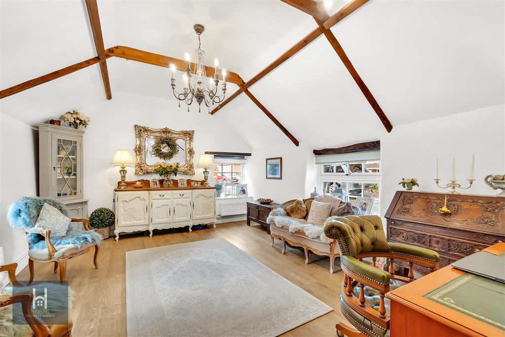 Property photo 3 of 37 Dsc00291.Jpg