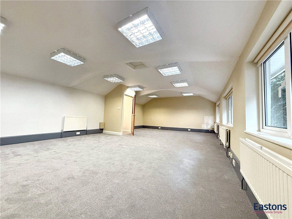 Property photo 3 of 14 Picture No. 30